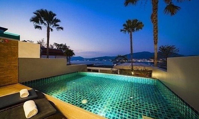 Patong Villa | Villa 3 villa con piscina frente al mar