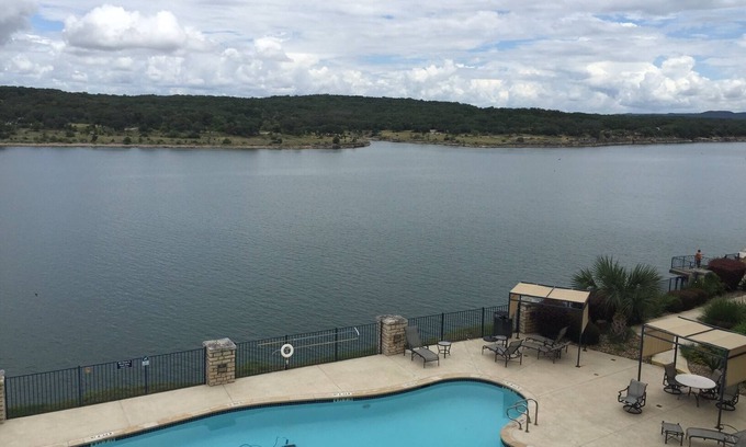 Highland Lake Estates Condominio | VILLA 3225 - Vista panorámica al lago - Todas las comodidades de la isla - WiFi y lavadora / secadora
