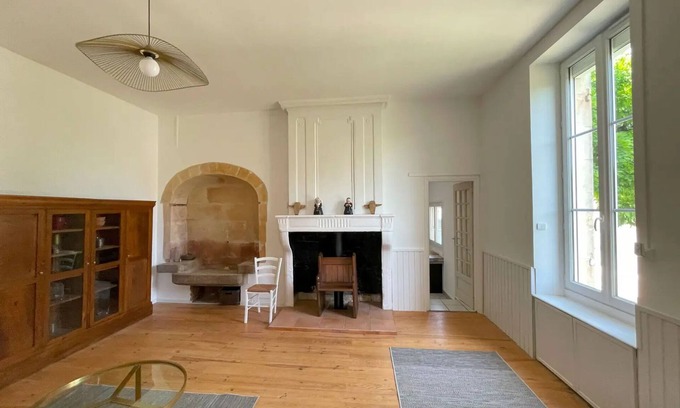 Semillac Villa | Villa '4 Chambres - 8 Personnes' con terraza privada, jardín privado y Wi-Fi