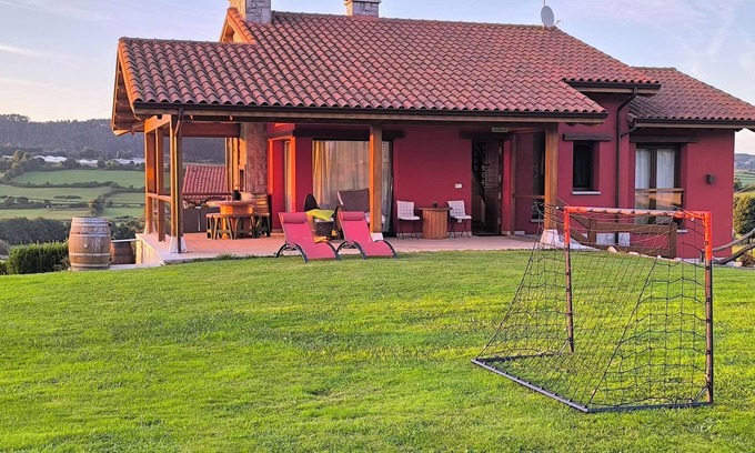 Carreno Chalet De Esquí | CHALET A 5 KM GIJON