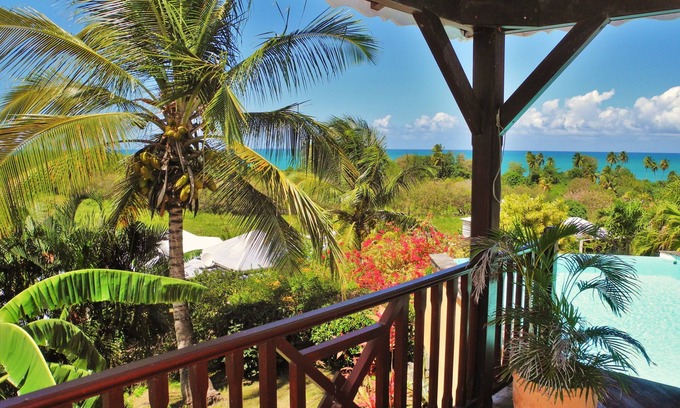 Sainte-Rose Villa | Villa con piscina panorámica de 300 m de playa