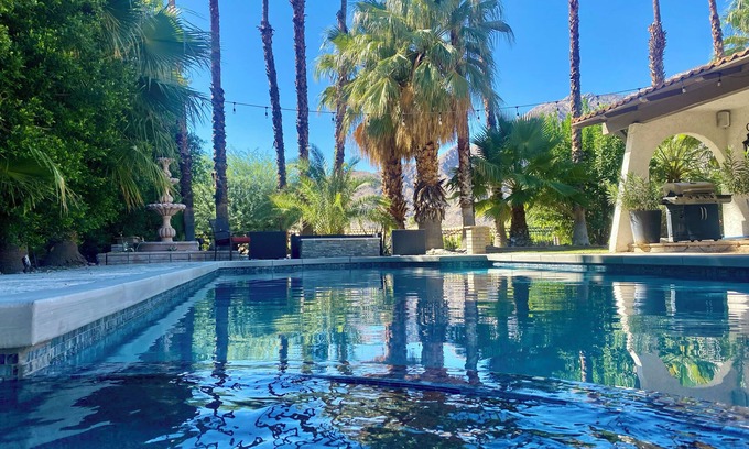 Vista Las Palmas Casa | "Villa 700" Exclusive Private Estate in Palm Springs – Luxurious and Spacious