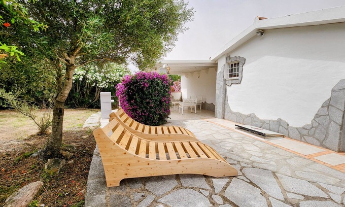 Baja Sardinia Villa | Villa 'Alba Baja Sardinia' con vistas al mar, piscina compartida y Wi-Fi