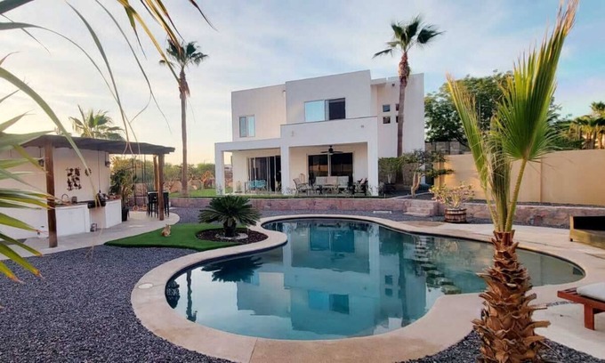 La Paz Villa | Villa Aguamarina @ Pedregal - 5 min from the beach!