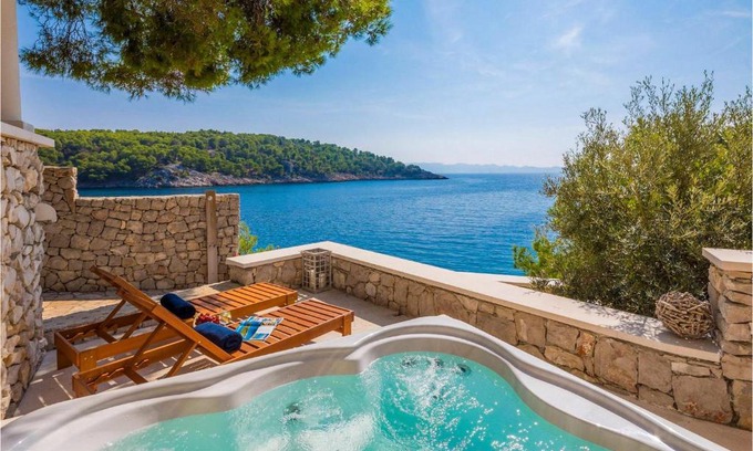 Cove Osibova (Milna) Casa | Villa Al Mare