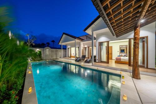 Abang Villa | Villa Alam Bayu