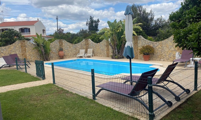 Guia Casa | Villa Albufeira 1 to 6 people