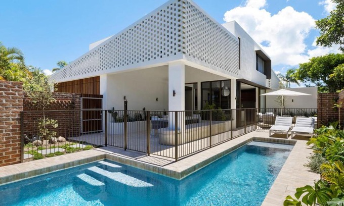 Suffolk Park Casa | Villa Alcorn