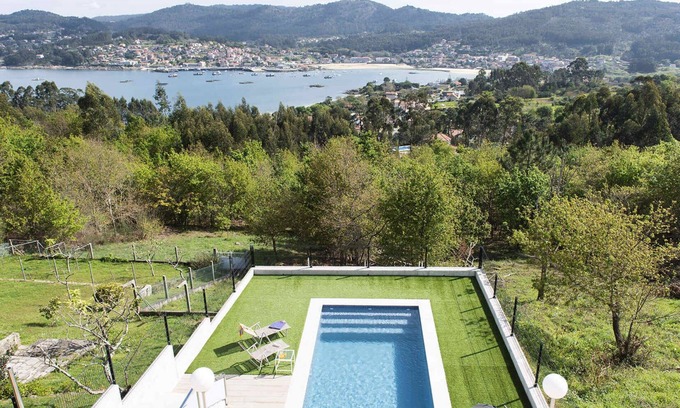 Hio Villa | Villa Aldán (252), vistas al mar al lado de la playa