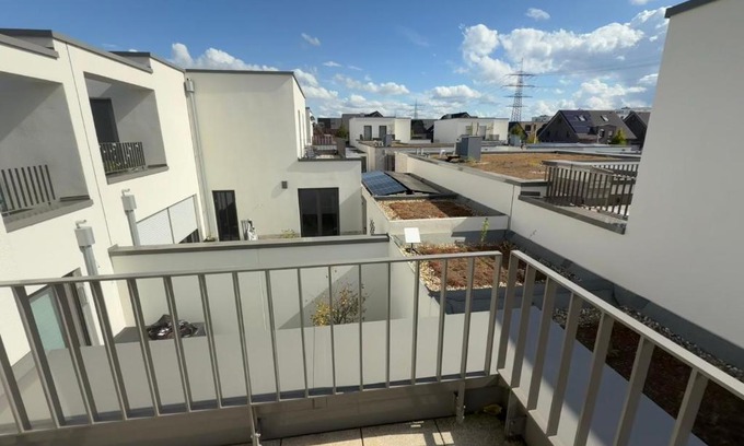 Baumberg Apartamento | Villa am Rhein in Monheim