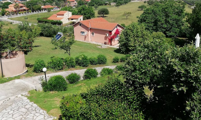 Almiros Beach Villa | Villa Aphrodite