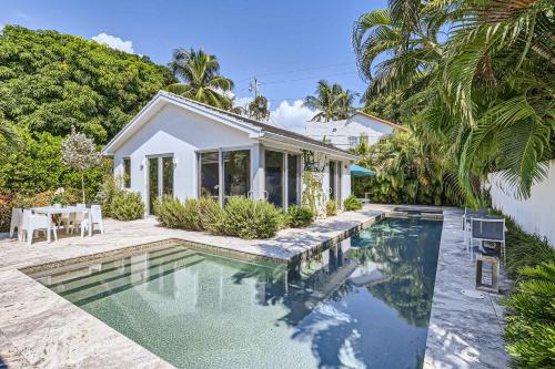 Flamingo Parks Casa | Villa Ardmore - Indulge in Spa Living with Guesthouse & Private Pool