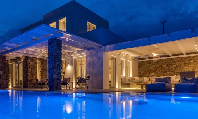 Elia Villa | Artemis - Siete Habitaciones Villa, Capacidad 17