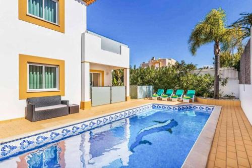 Castelo Villa | Villa Astro