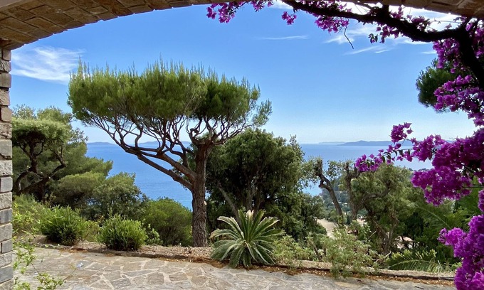 Le Rayol Casa | Villa Avec vue Spectaculaire sur la mer et Proche de la Plage