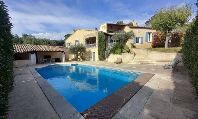 Caumont-sur-Durance Casa | Villa Avec vu et Piscine sur la Colline de Caumont sur Durance