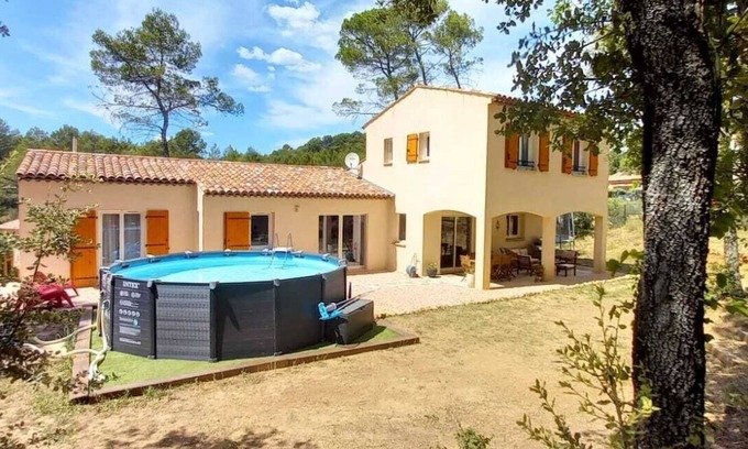 Flayosc Casa | Villa Avec Piscine Hors sol en Bordure de Forêt