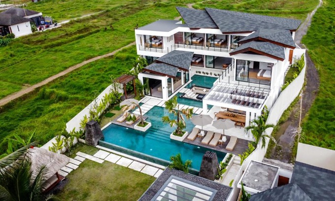 Andong Villa | Villa Baia by BaliSuperHost