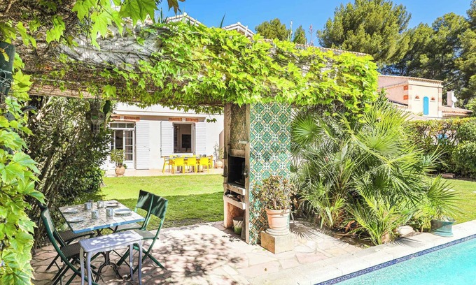 Prado-Perier Villa | Villa 'Bastide Les Oréades' con piscina privada, Wi-Fi y aire acondicionado