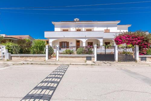 Taranto Casa | Villa Bea by BarbarHouse