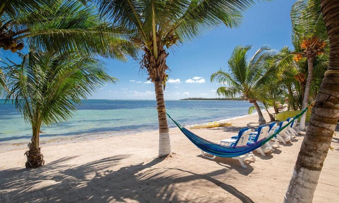 Soliman Bay Villa | Villa Beachfront Fully Staffed in Luxury Soliman Bay