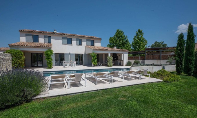 Malaucene Villa | 84MONT Villa Beaumont