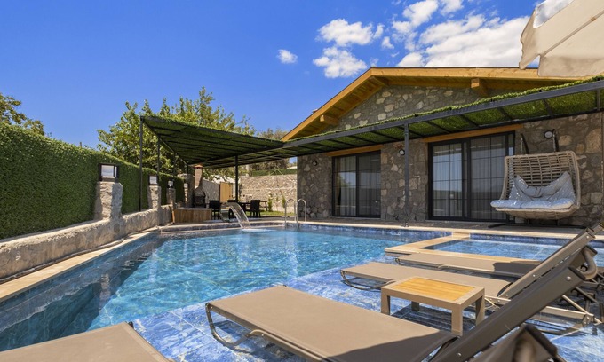 Seydikemer Villa | Villa Begüm by Tatil Premium