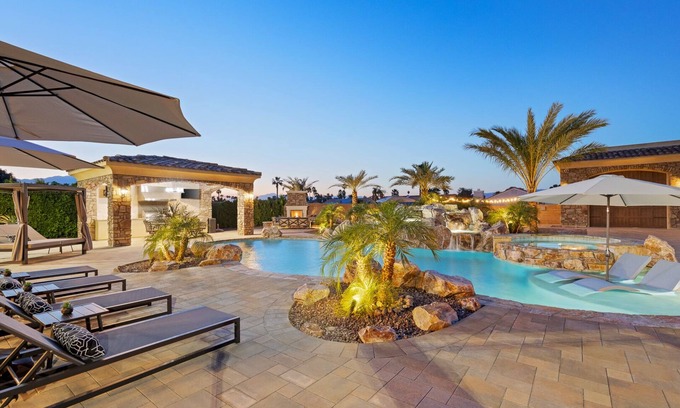 Palm Desert Casa | Villa Bella - Private Estate with Outdoor Amenities, Gym & Game Room