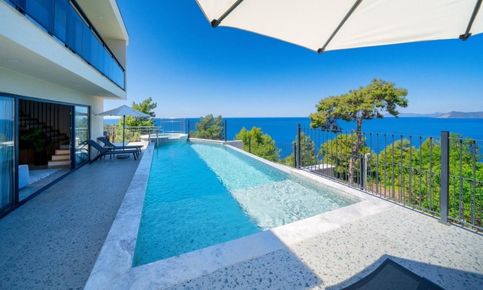 Oludeniz Villa | Villa Blanca con vistas al mar
