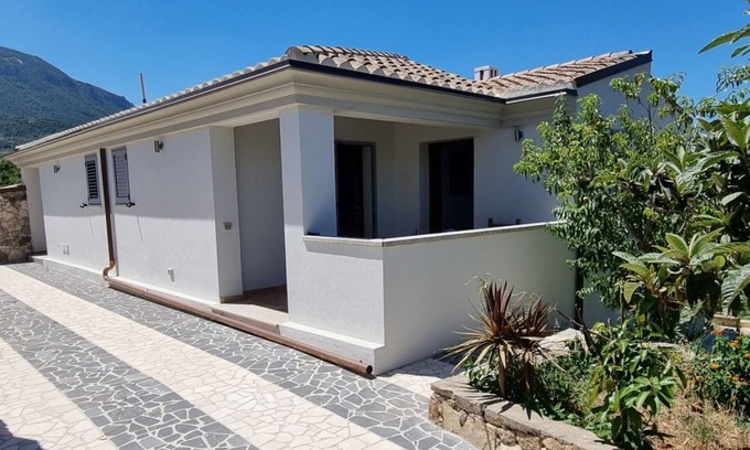 Dorgali Villa | Villa Biriculi en plena naturaleza