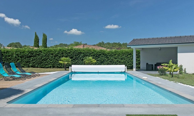 Saint-Selve Casa | Villa Blanca - Maison climatisée avec piscine privée