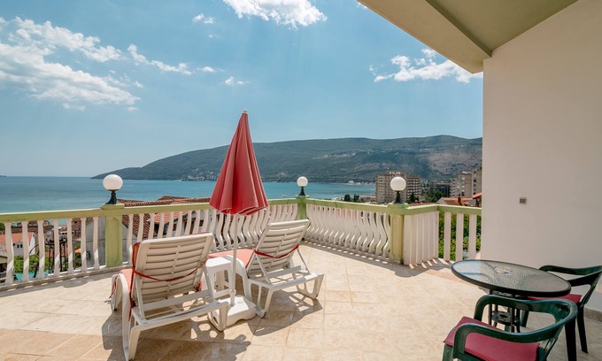 Igalo Apartamento | Villa Boka Bay