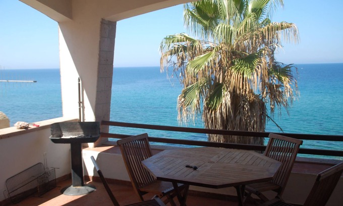 Tresnuraghes Apartamento | Villa Bosa, apartamento frente al mar en el área de Bosa, escalera privada a la playa WI