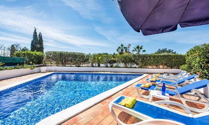 Guia Villa | Villa Buganvilia - Tres Habitaciones Villa, Capacidad 6