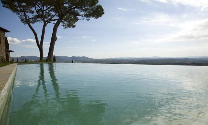 Ponte di Gabbiano Villa | Villa Cerreto - Wonderful villa with garden and private pool amongst the Chianti