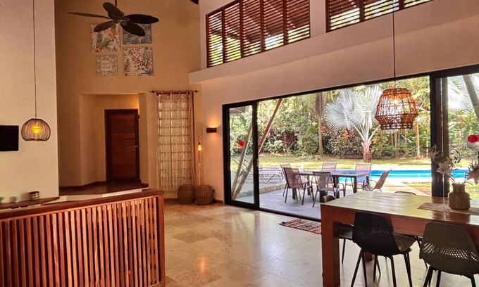 Chiguata Villa | Villa Cabú. Villa Tropical con piscina privada