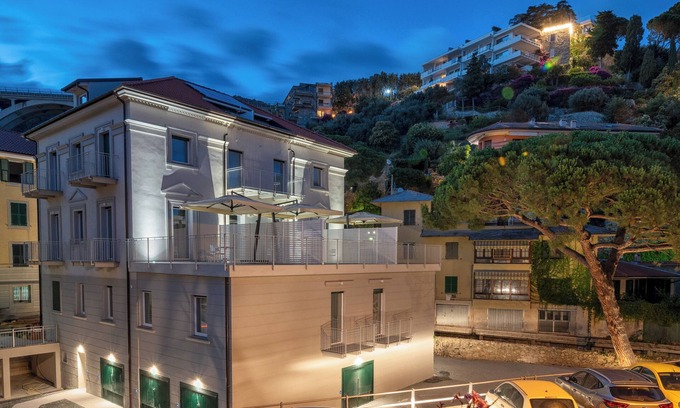 Varazze Casa | Villa Cadiz Apartments Varazze