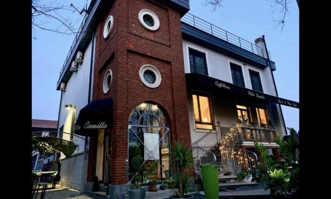 Milan Casa | Villa Camilla Cav 2
