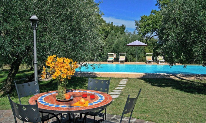 San Macario In Monte Casa | Villa Camilla - Pet-Friendly Tuscan House with Private Pool