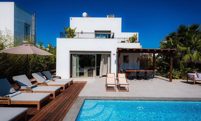 Can Ramon Villa | Villa 'Can Sole' con piscina privada, Wi-Fi y aire acondicionado