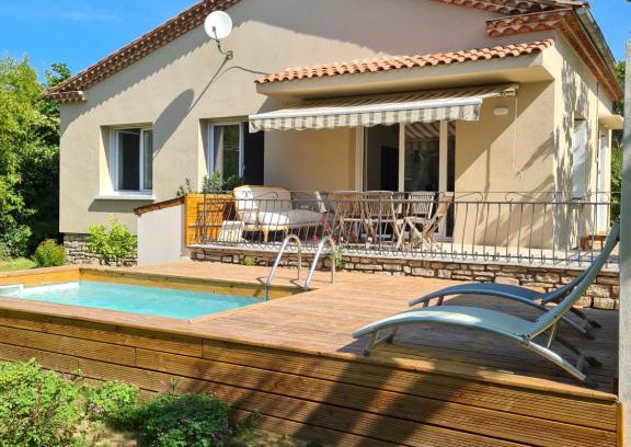 Saint-Quentin-la-Poterie Casa | Villa Caramel