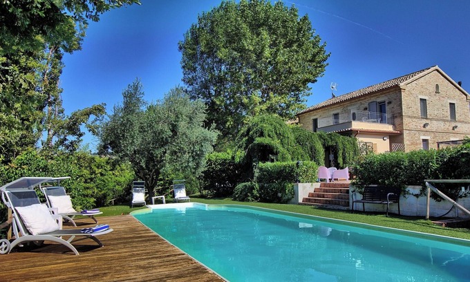 Ostra Villa | Villa "Casa della Musica" con piscina compartida, jardín y Wi-Fi