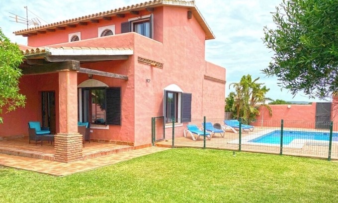 El Palmar Villa | Villa 'Casa Fatima' con vistas al mar, piscina privada y Wi-Fi