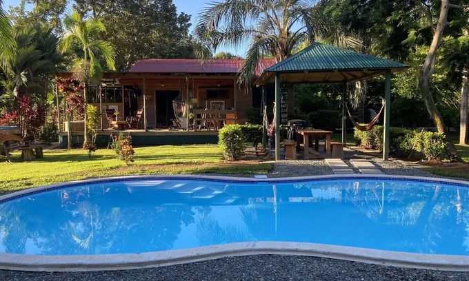 Uvita Villa | Costa Rica Casa gran jardín cerca de playa / selva / Parque Nacional /cascades
