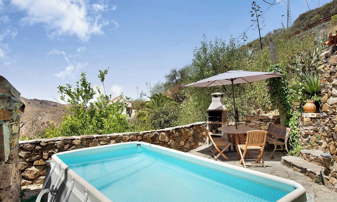 Tejeda Villa | Villa 'Casa Rural Pepita la de las Flores' con piscina, terraza y Wi-Fi