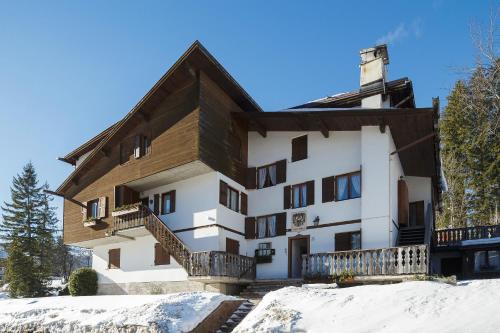 Cortina d'Ampezzo Historic Centre Apartamento | Villa Casanova - Stayincortina
