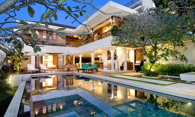 Ungasan Villa | Villa Champa - Encantadora villa abierta con vistas al mar e incluye coche y conductor