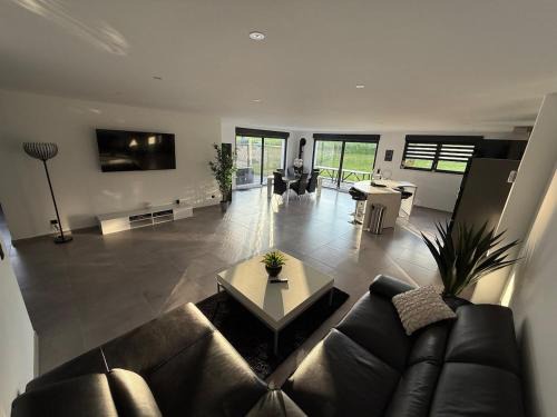 Valmont Casa | Villa Chipie neuve & grand standing !