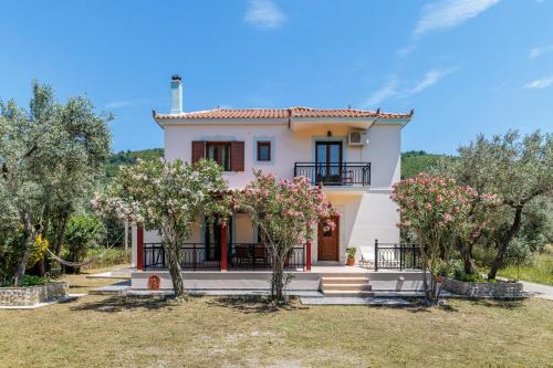 Stafylos Casa | Villa Christina near Stafylos beach