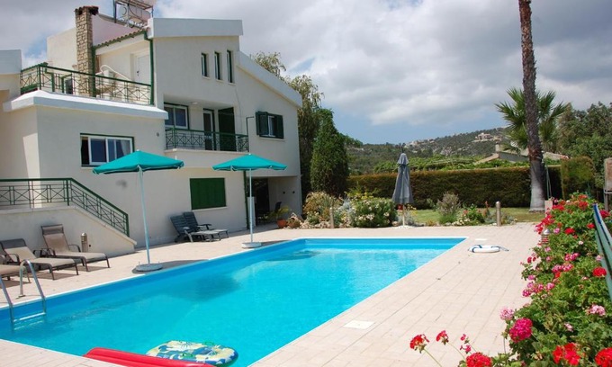 Latchi Villa | Villa Chrysanthia
